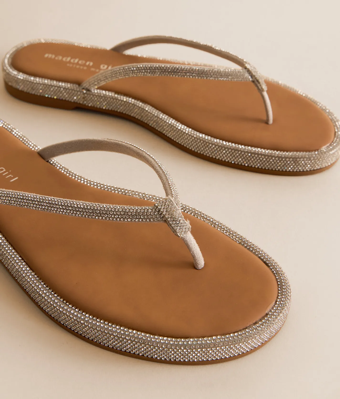 Shoes | Madden Girl Aaliiyah Glitz Flip Silver Mlt