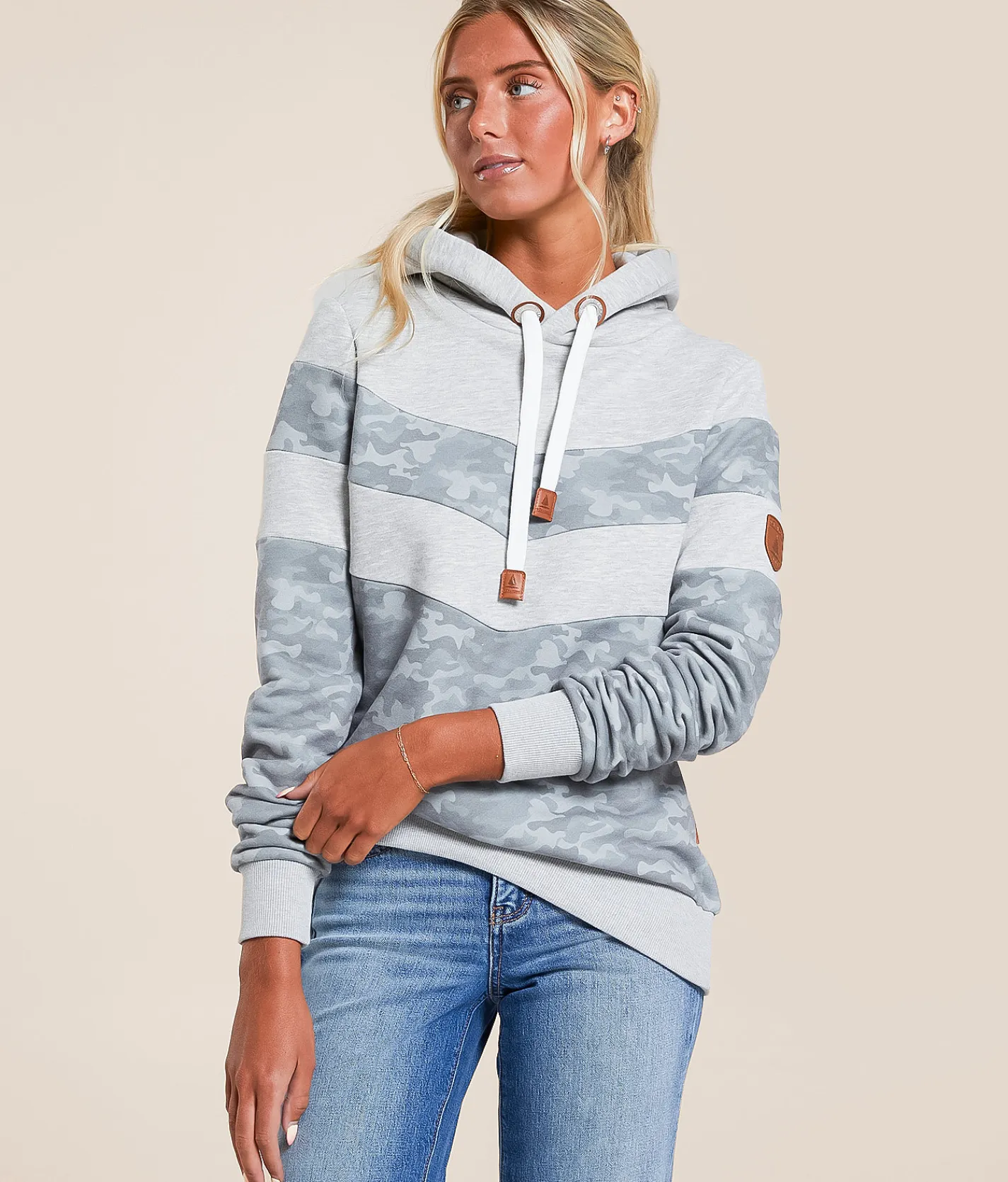 Tops | Wanakome Allia Color Block Hooded Sweatshirt Light Heather Grey Camo