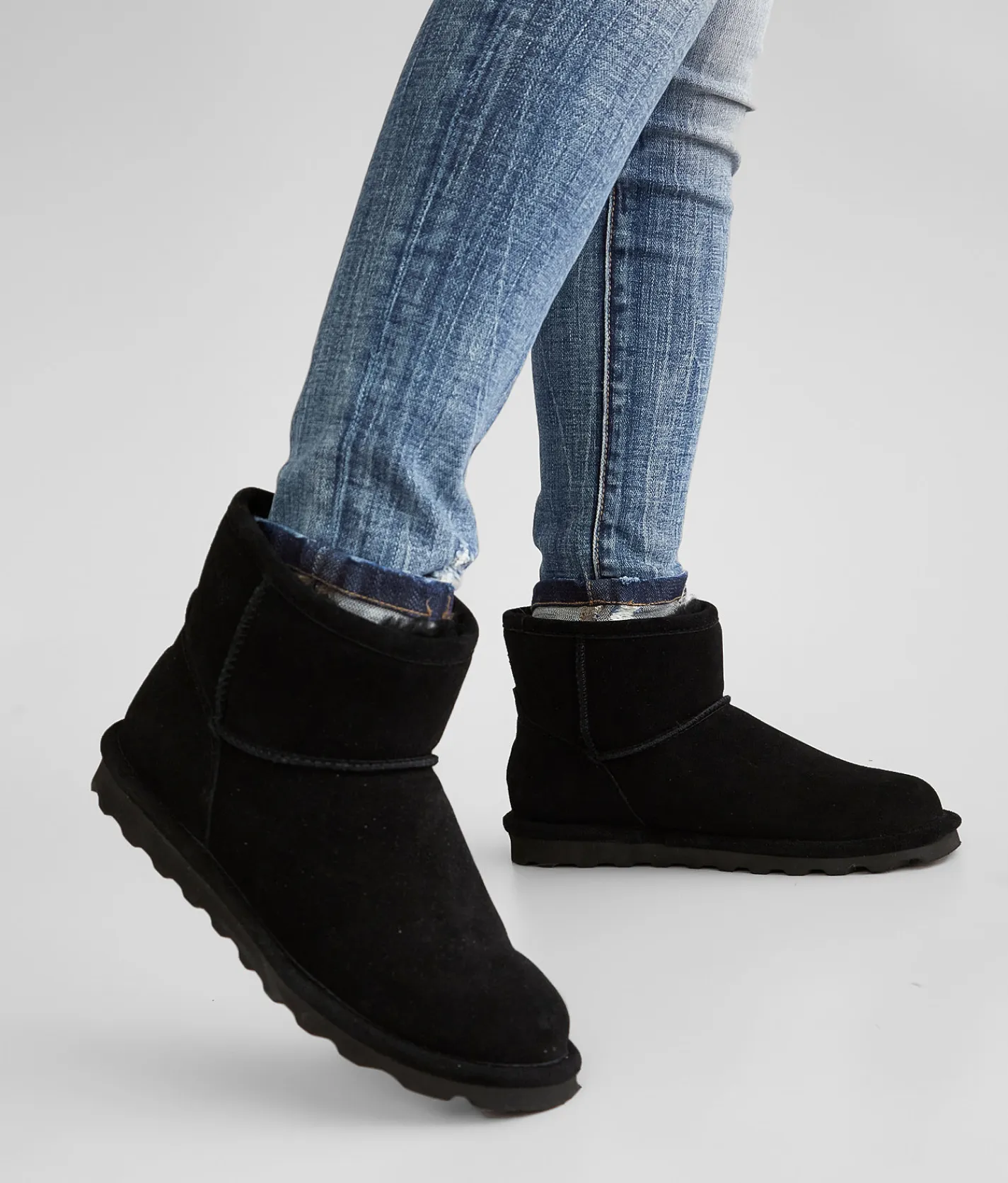 Bearpaw Alyssa Leather Boot Black Online