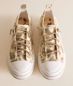 Very G Aman Cow Print Sneaker Natural New