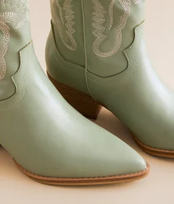 Oasis Society Amaya Embroidered Western Boot Coffee Hot