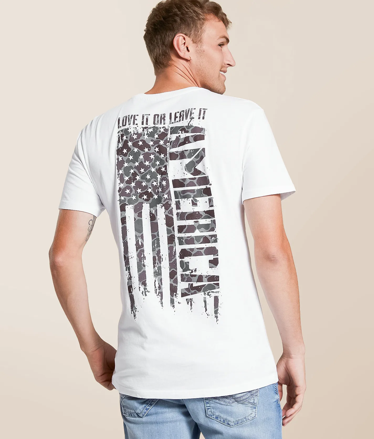 Tops|Graphic T-Shirts | Howitzer American T-Shirt White