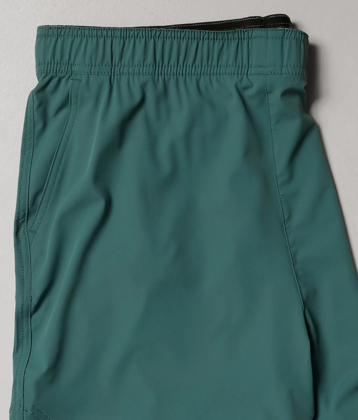 Maven Co-op Arena Stretch Short Electric BLue Hot