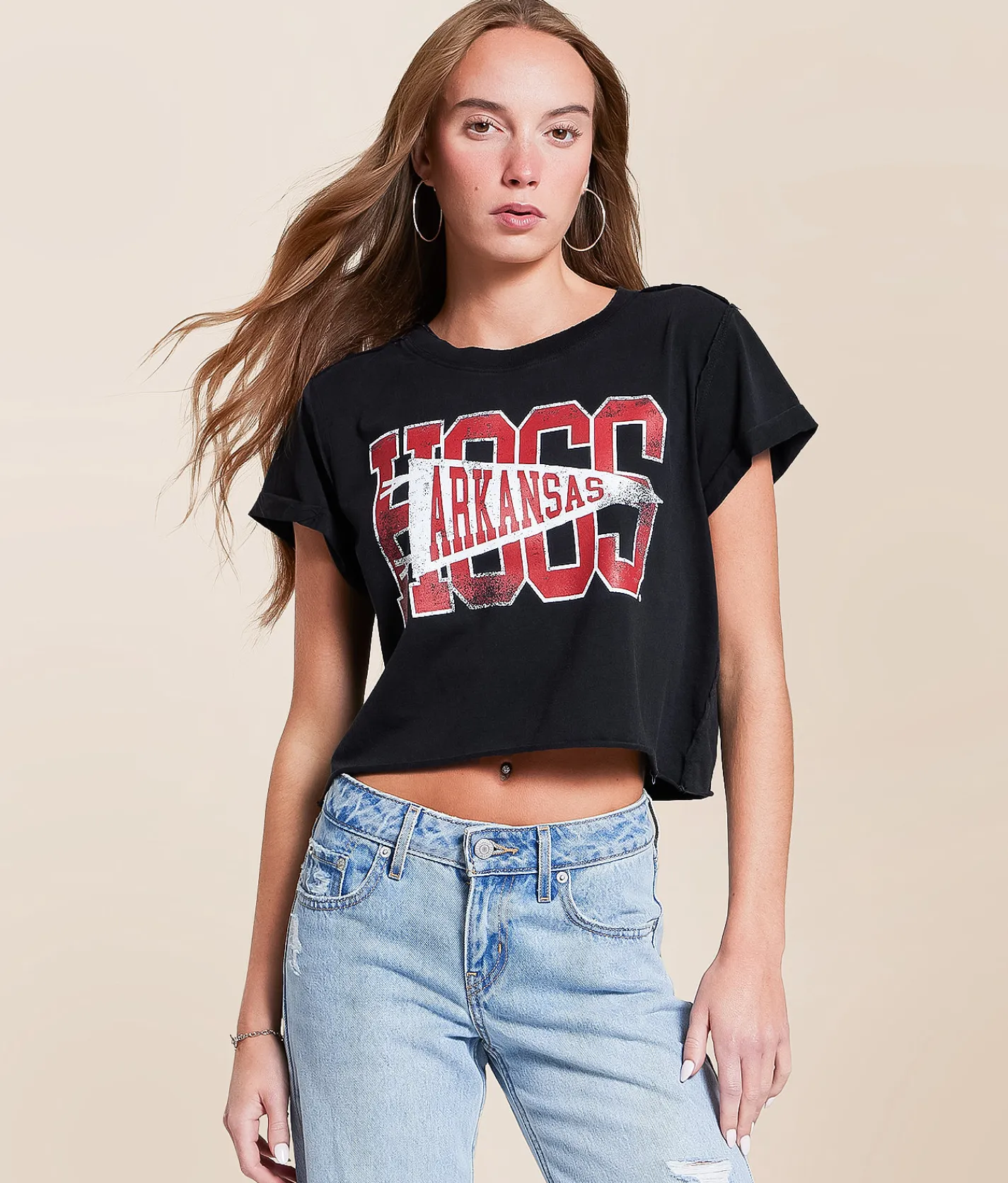 Gameday SOCIAL® Arkansas Hogs Cropped T-Shirt Black Online