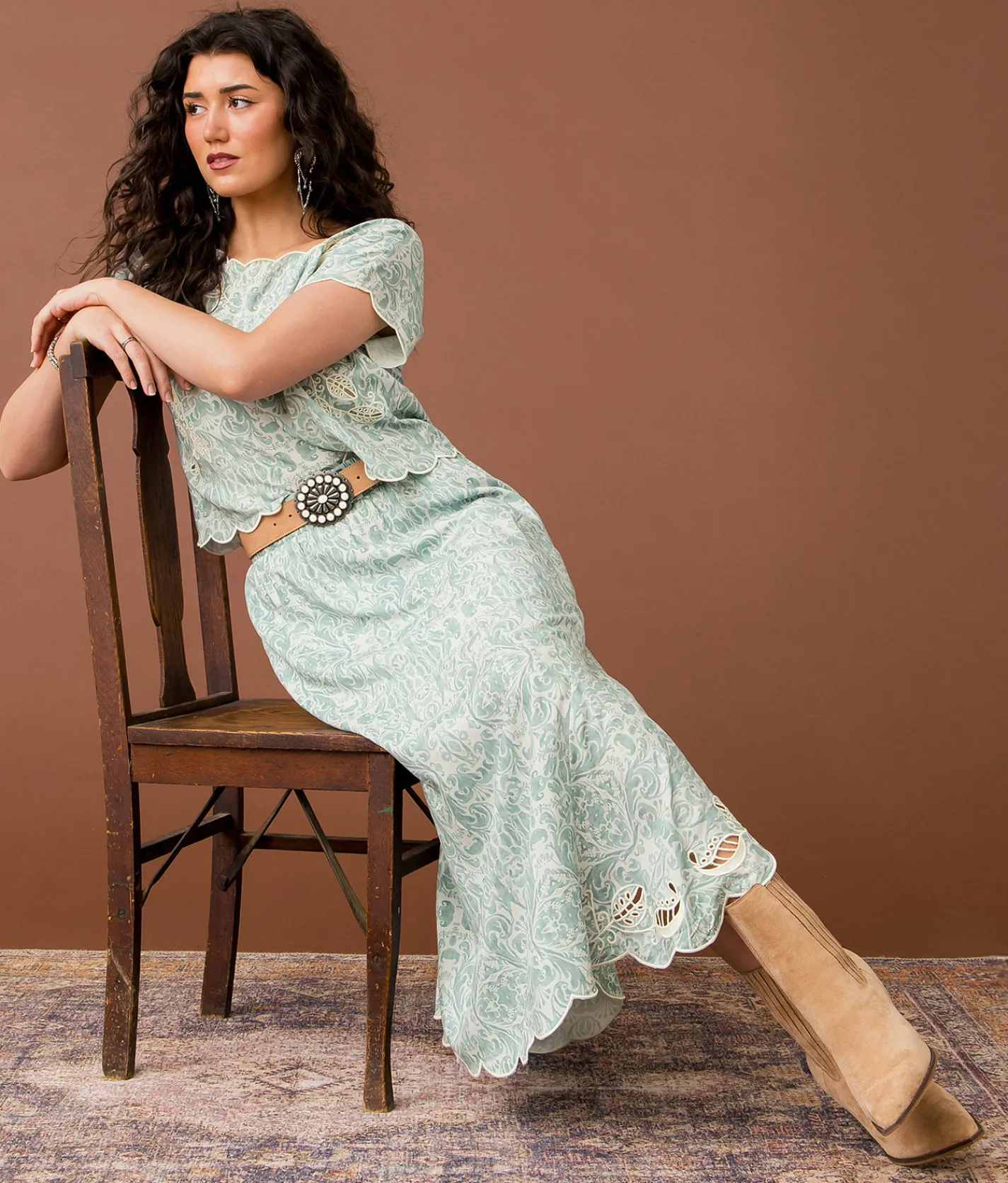 Gimmicks Asymmetrical Scalloped Midi Skirt Green White