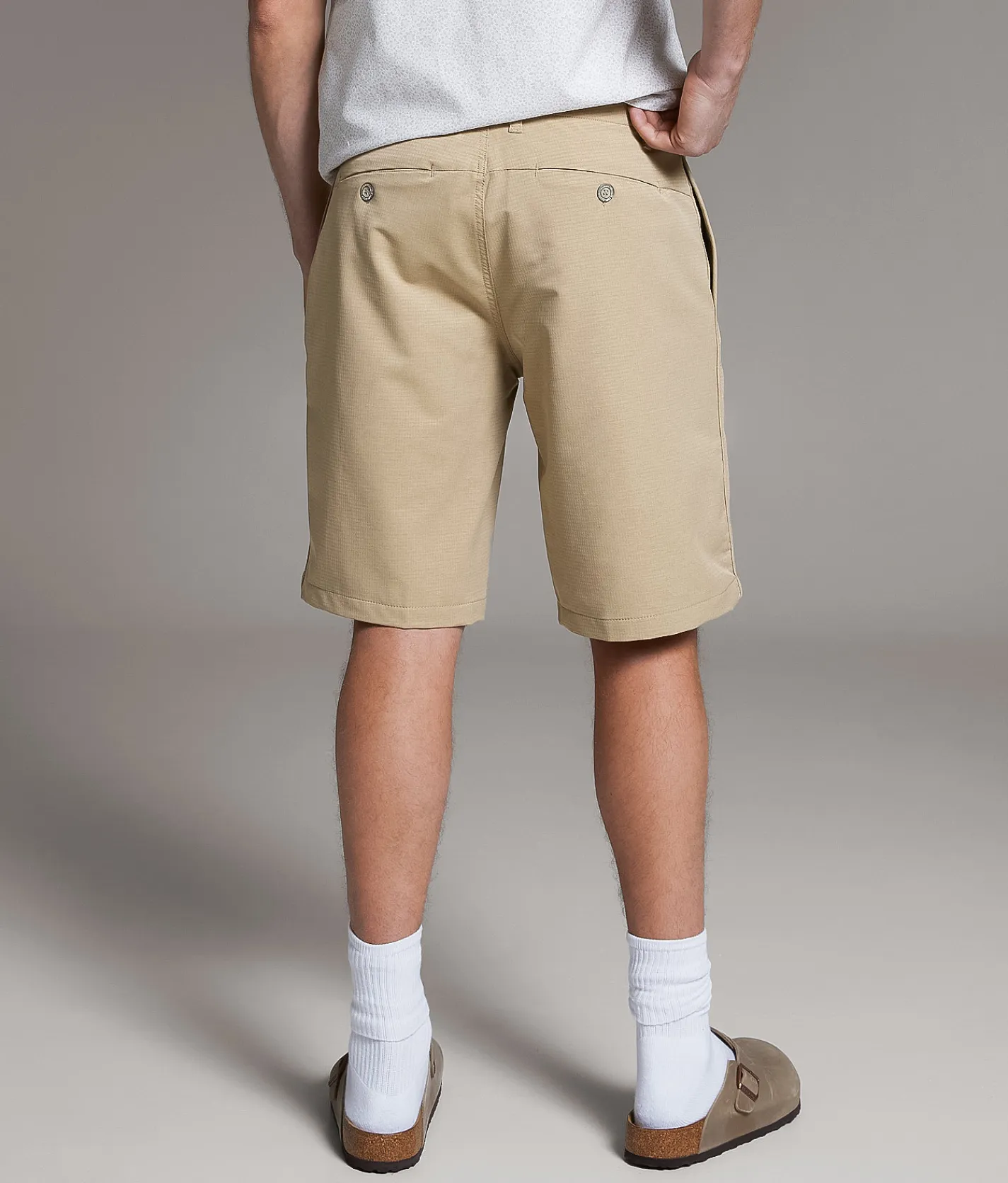 Bottoms|Shorts | BKE Athletic Hybrid Stretch Short Chinchilla