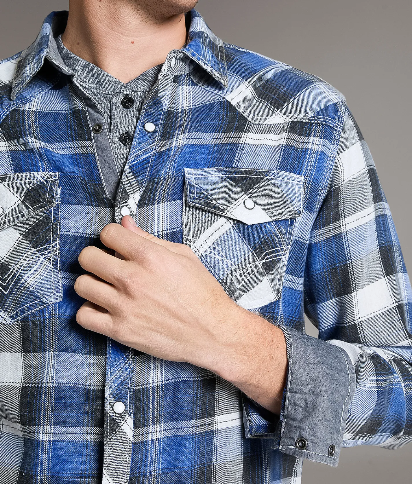 BKE Vintage Athletic Plaid Shirt White Black Blue Best