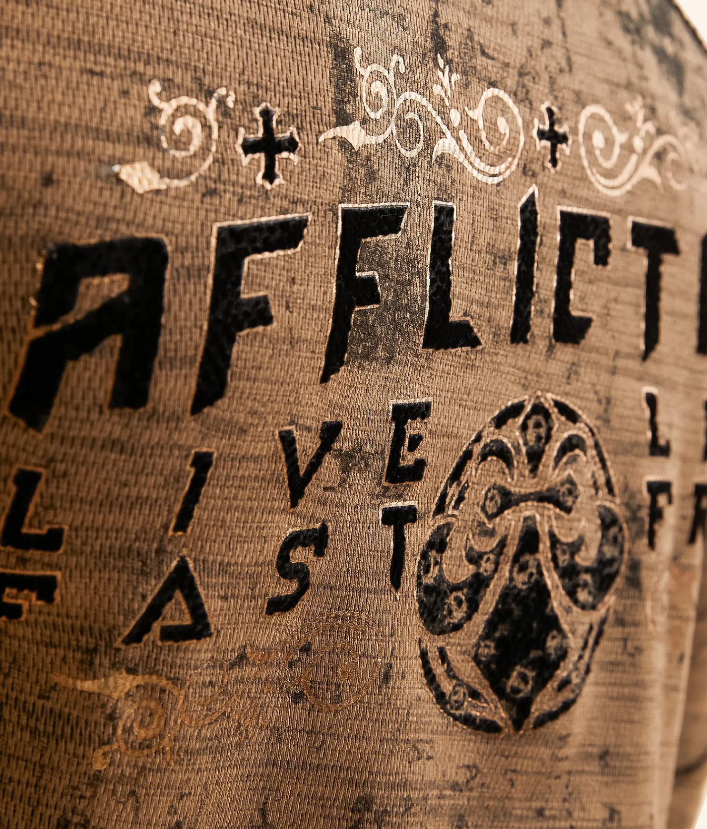Affliction Atomic Iron Reversible Thermal Tobacco Brown Black Hot