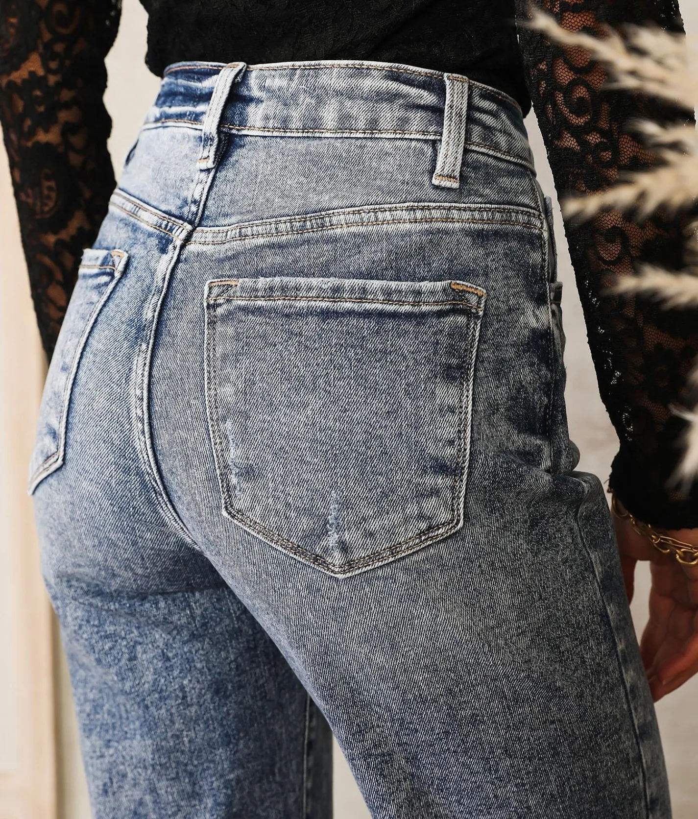 KanCan Signature Baggy Fit Stretch Jean Kyeri Discount