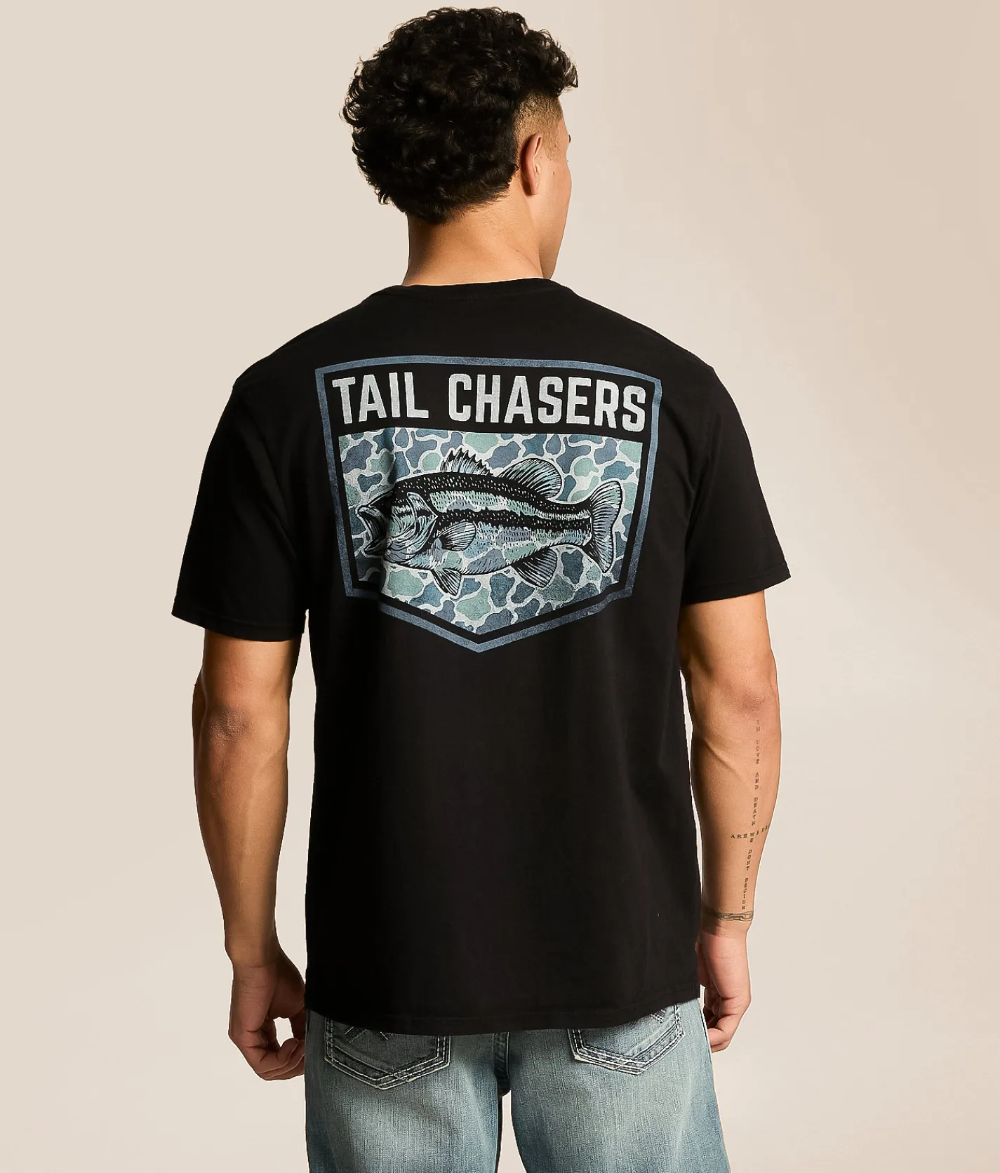 Tail Chasers Club Bass Camo T-Shirt Black Outlet