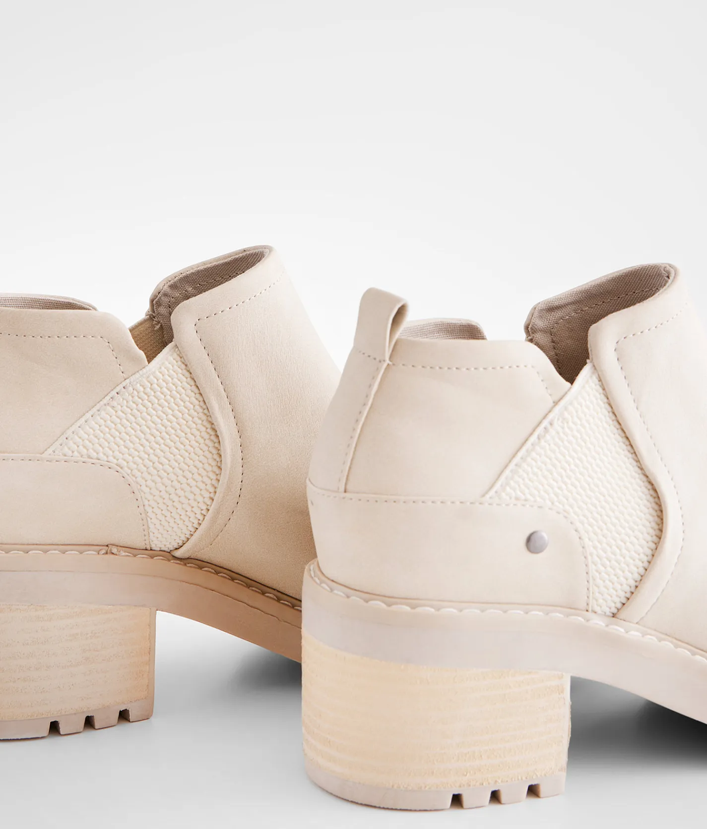 Bullboxer B-52 Faux Leather Ankle Boot Beige
