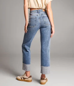 Bottoms | BKE Billie Cropped Straight Stretch Jean Cagle