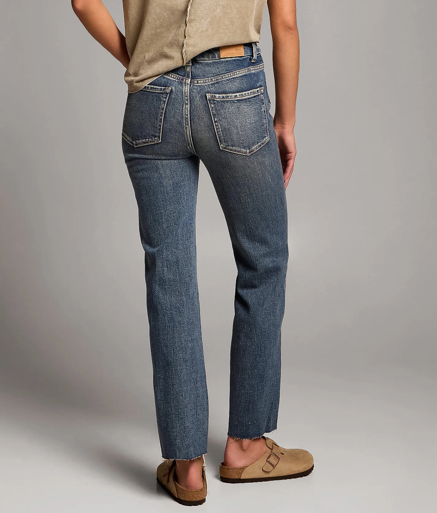 BKE Billie Cropped Straight Stretch Jean Mashburn Best