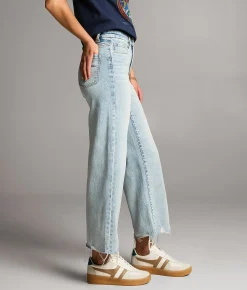 Bottoms | BKE Billie Cropped Wide Leg Stretch Jean Jowell 3