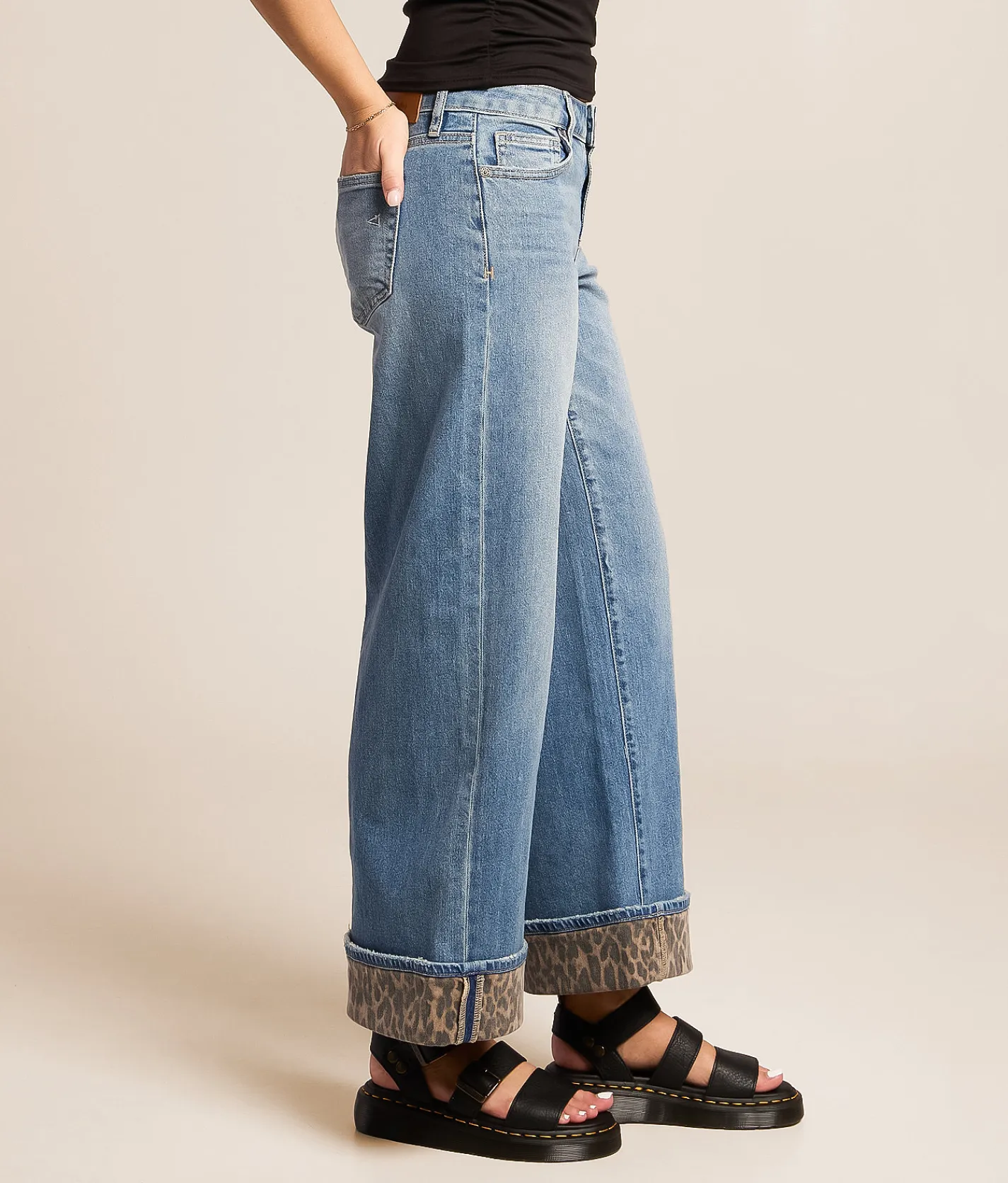 HIDDEN Blake Cropped Wide Leg Stretch Jean Lovers Point New
