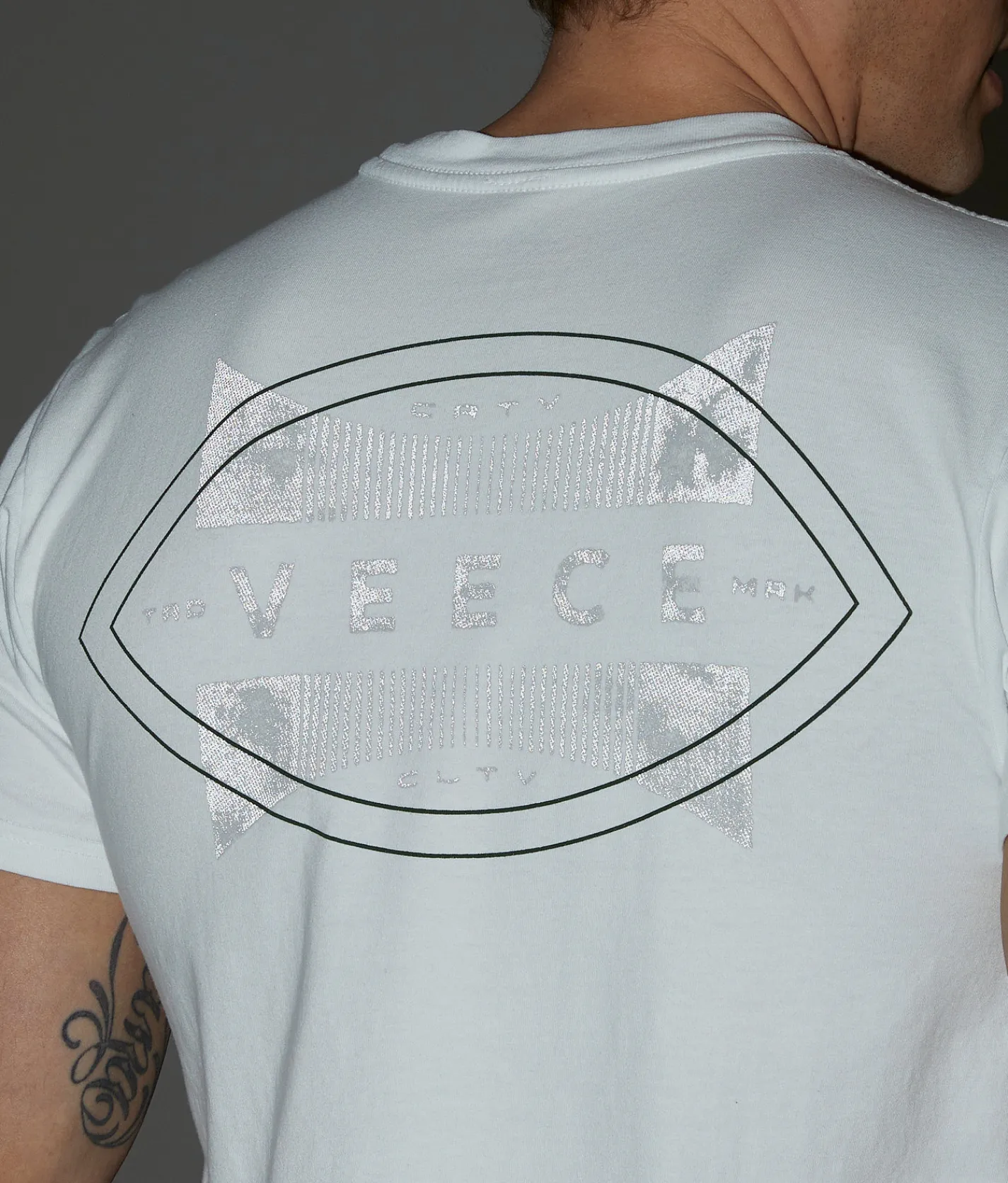 Veece Bold T-Shirt White Discount