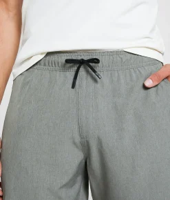 Bottoms|Activewear | Maven Co-op Bow Performance Stretch Short Dried Sage