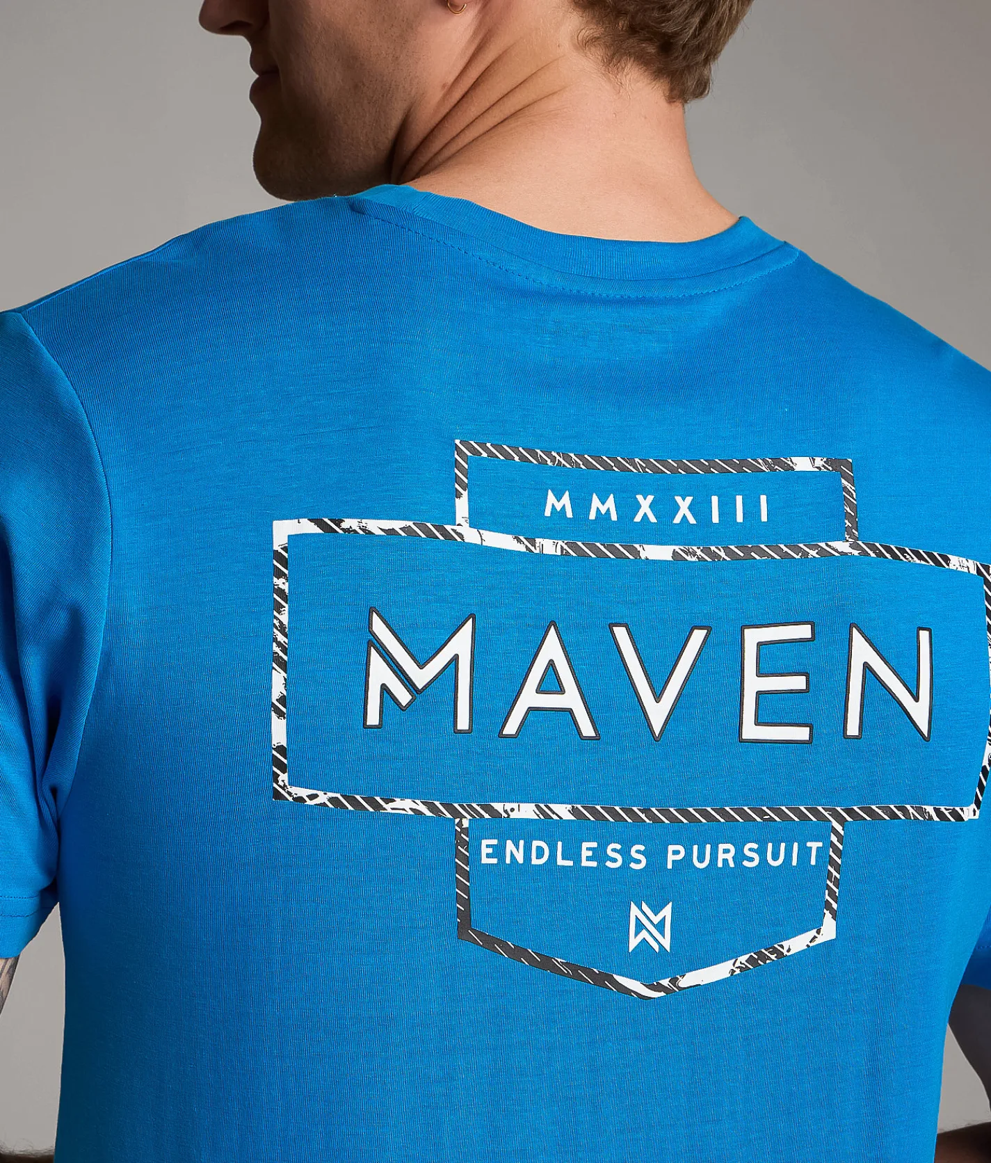 Tops|Graphic T-Shirts | Maven Co-op Brittle Badge II Performance T-Shirt Electric BLue
