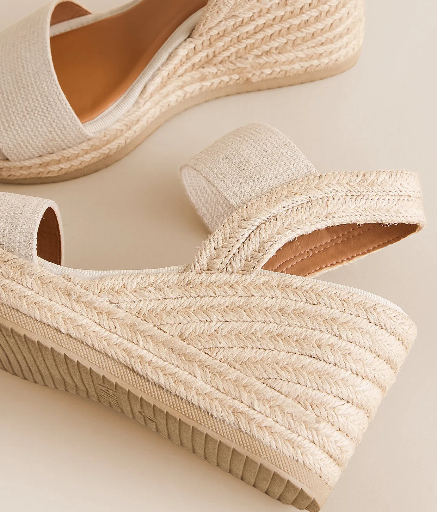 Mia Brittni Wedge Sandal Natural Clearance