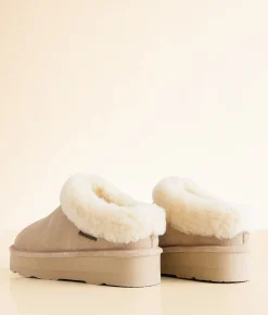 Bearpaw Brynne Platform Suede Slipper Oat New