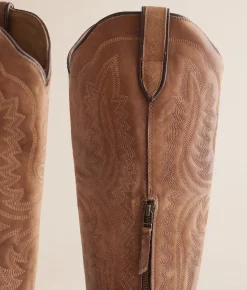 Ariat Casanova Leather Western Boot Naturally Distressed Brow Hot