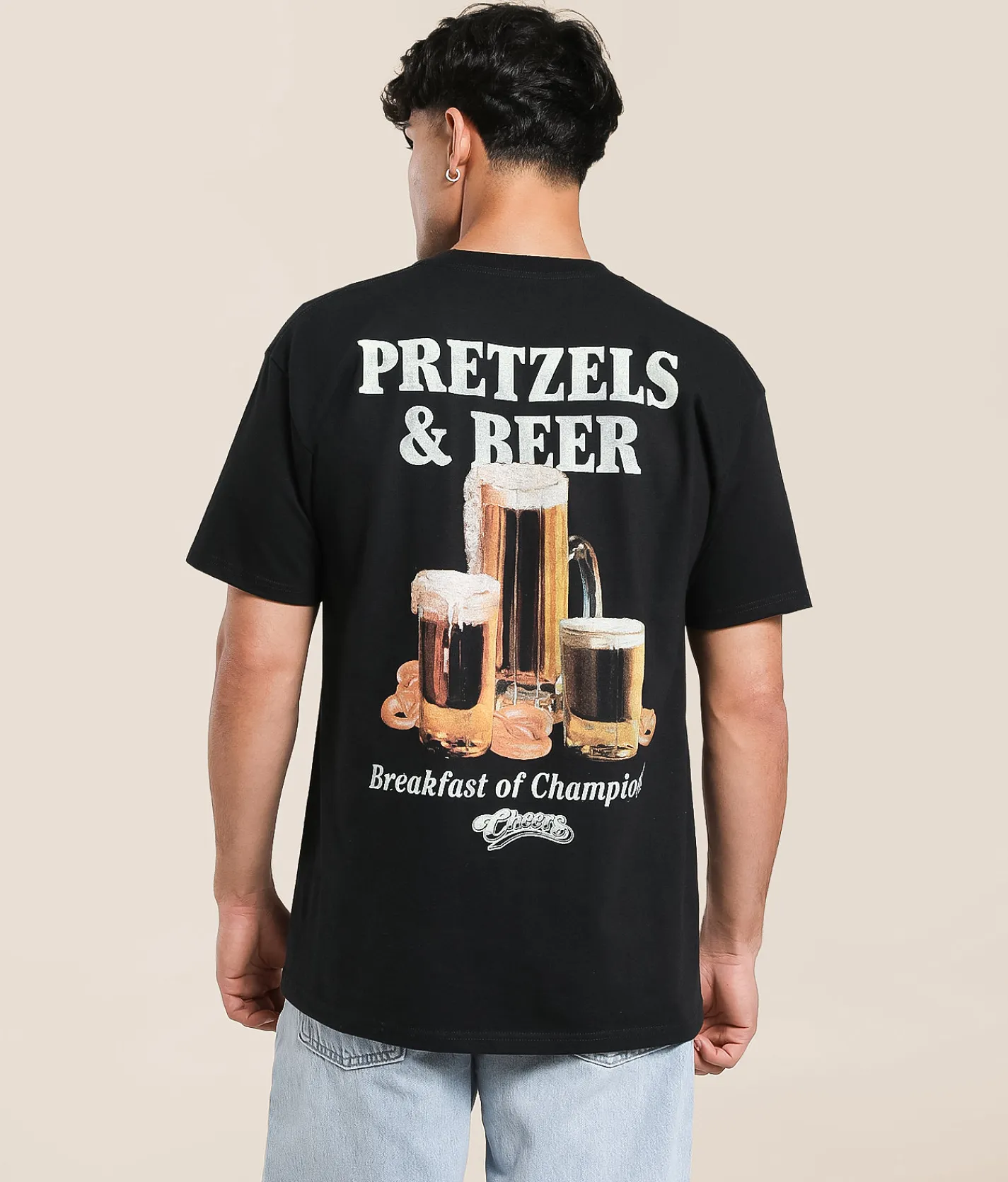 Graphic T-Shirts | American Classics Cheers T-Shirt Vintage Black