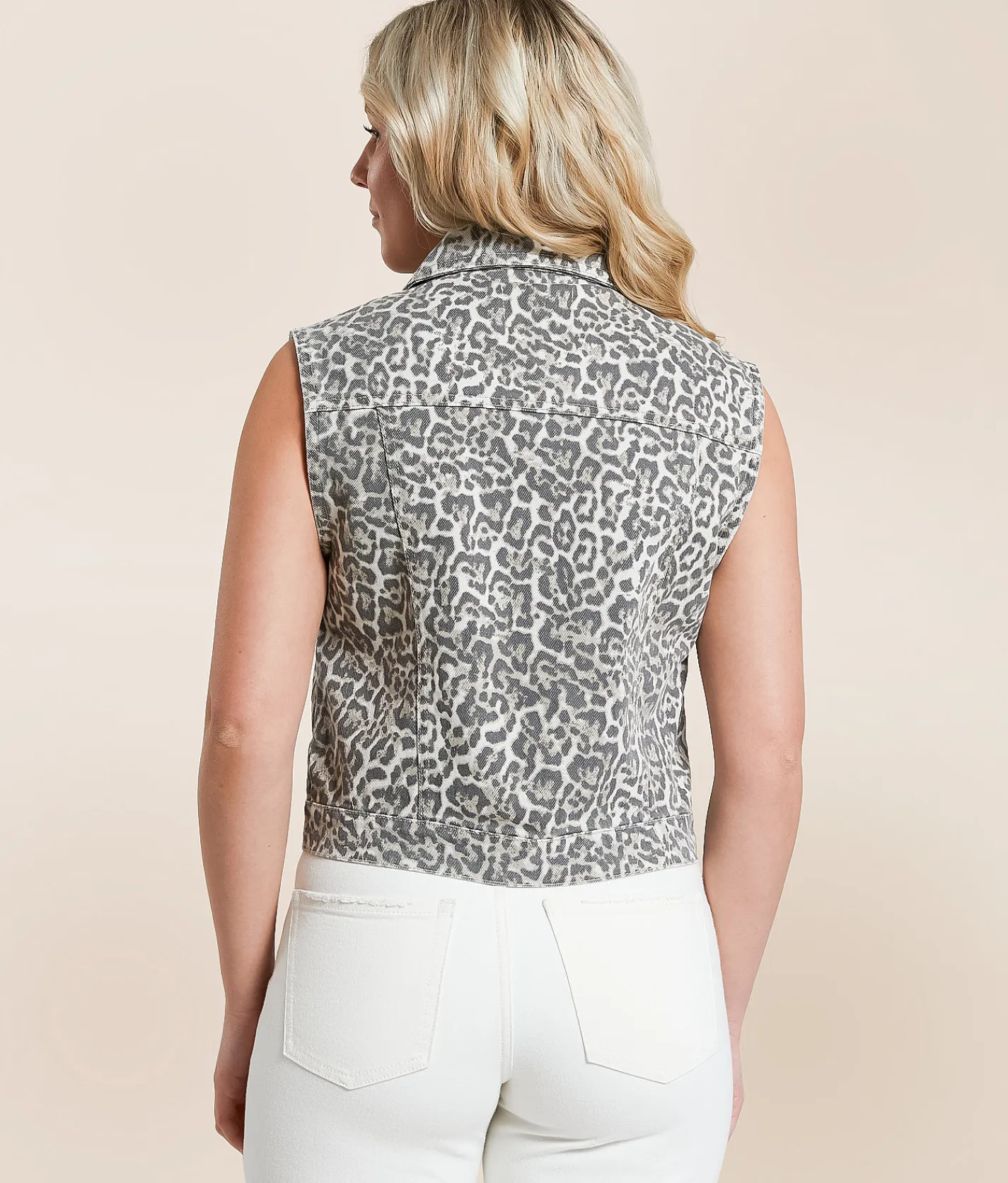Tops|Coats & Jackets | Vigoss Trucker Denim Vest Cheetah