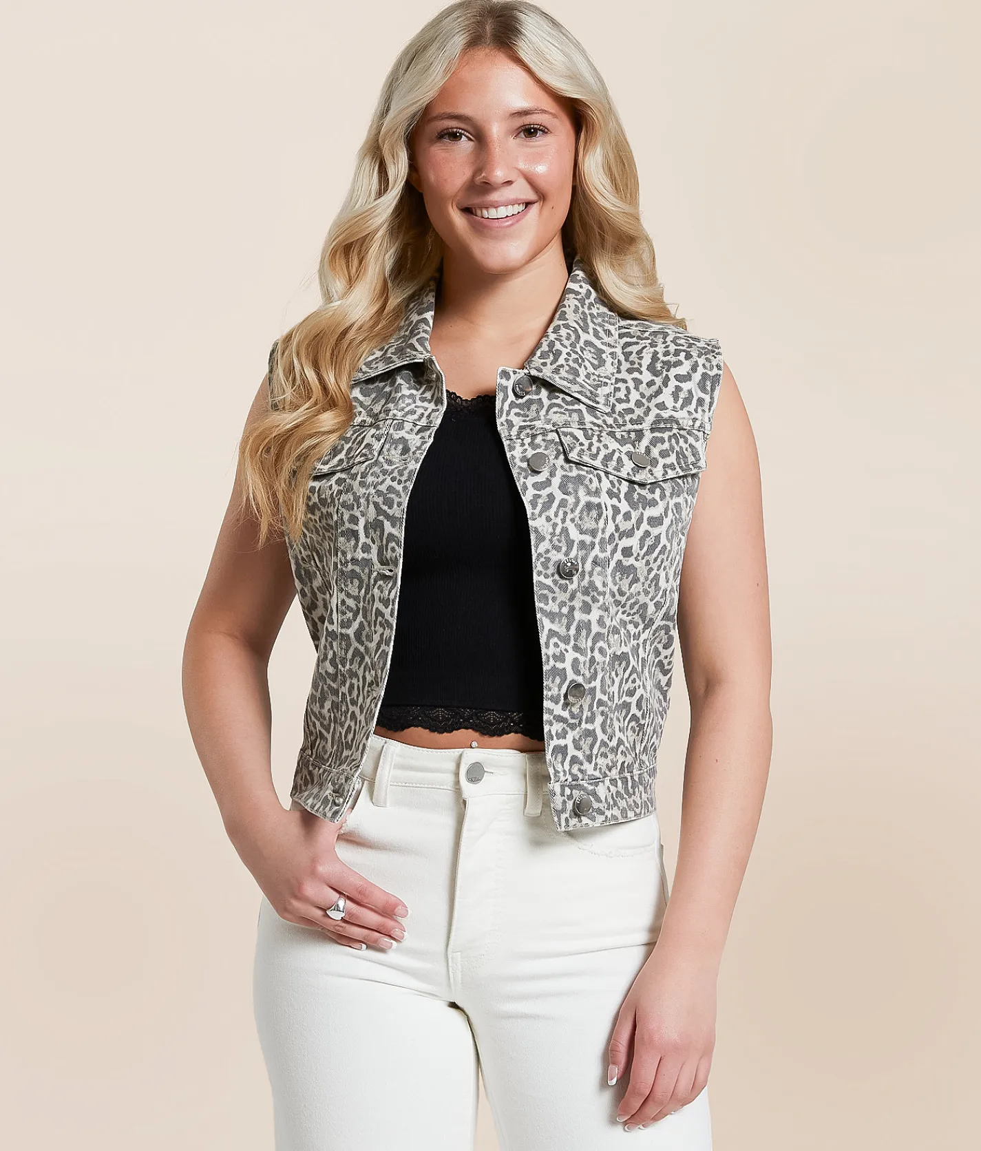 Tops|Coats & Jackets | Vigoss Trucker Denim Vest Cheetah