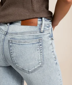 Jeans|Bottoms | HIDDEN Chloe Cropped Straight Stretch Jean Light