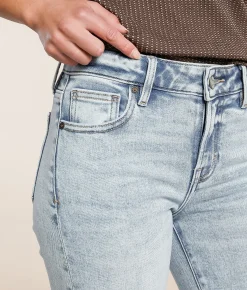 Jeans|Bottoms | HIDDEN Chloe Cropped Straight Stretch Jean Light