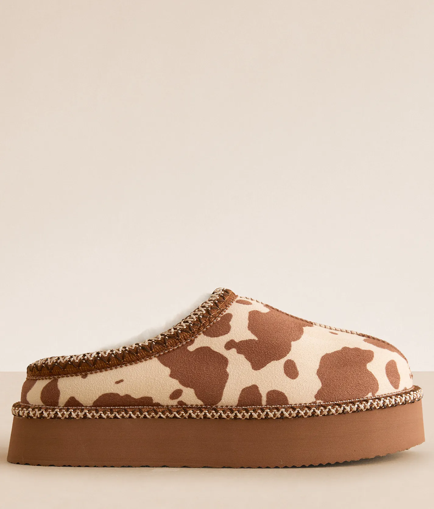 Shoes | Very G Christy Cow Slipper Cream Tan