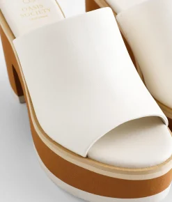 Oasis Society Clog Heeled Sandal White Online