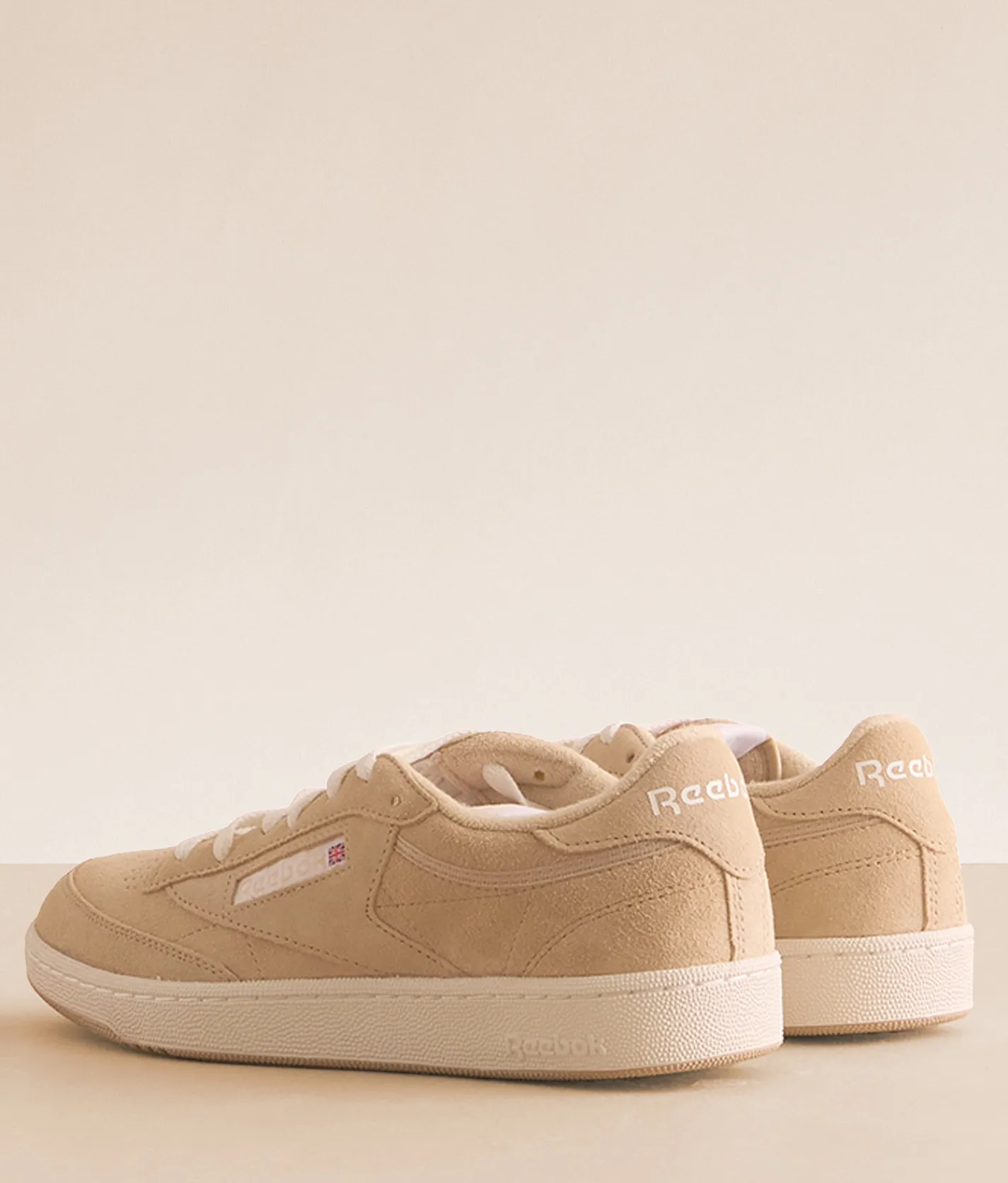 Reebok® Club C 85 Leather Sneaker Simple Beige Chalk Hot