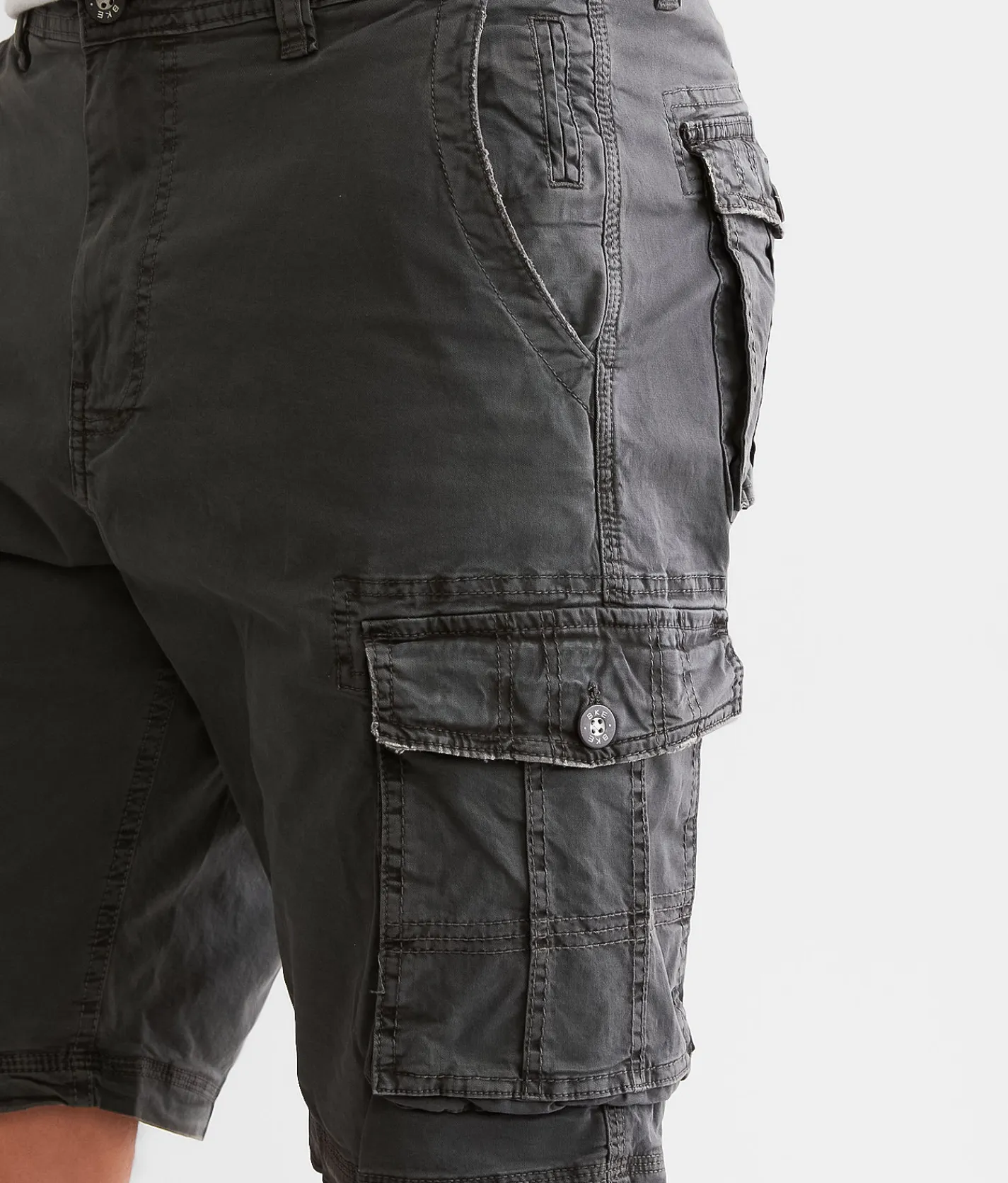 BKE Conklin Cargo Stretch Short Raven Best