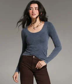 BKE core Contour Top Washed Black