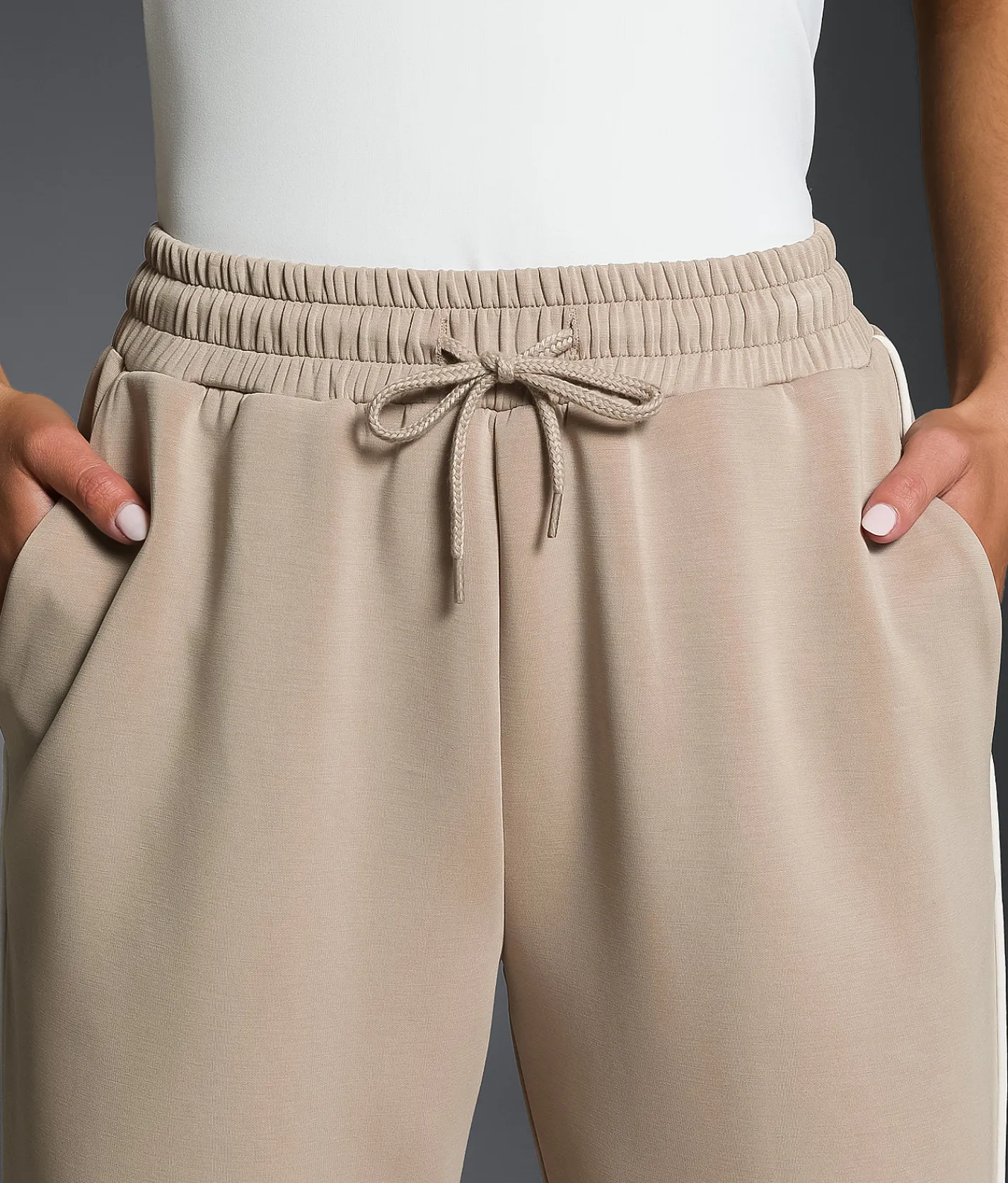 Buckle Black Contrast Striped Taper Pant Cobblestone