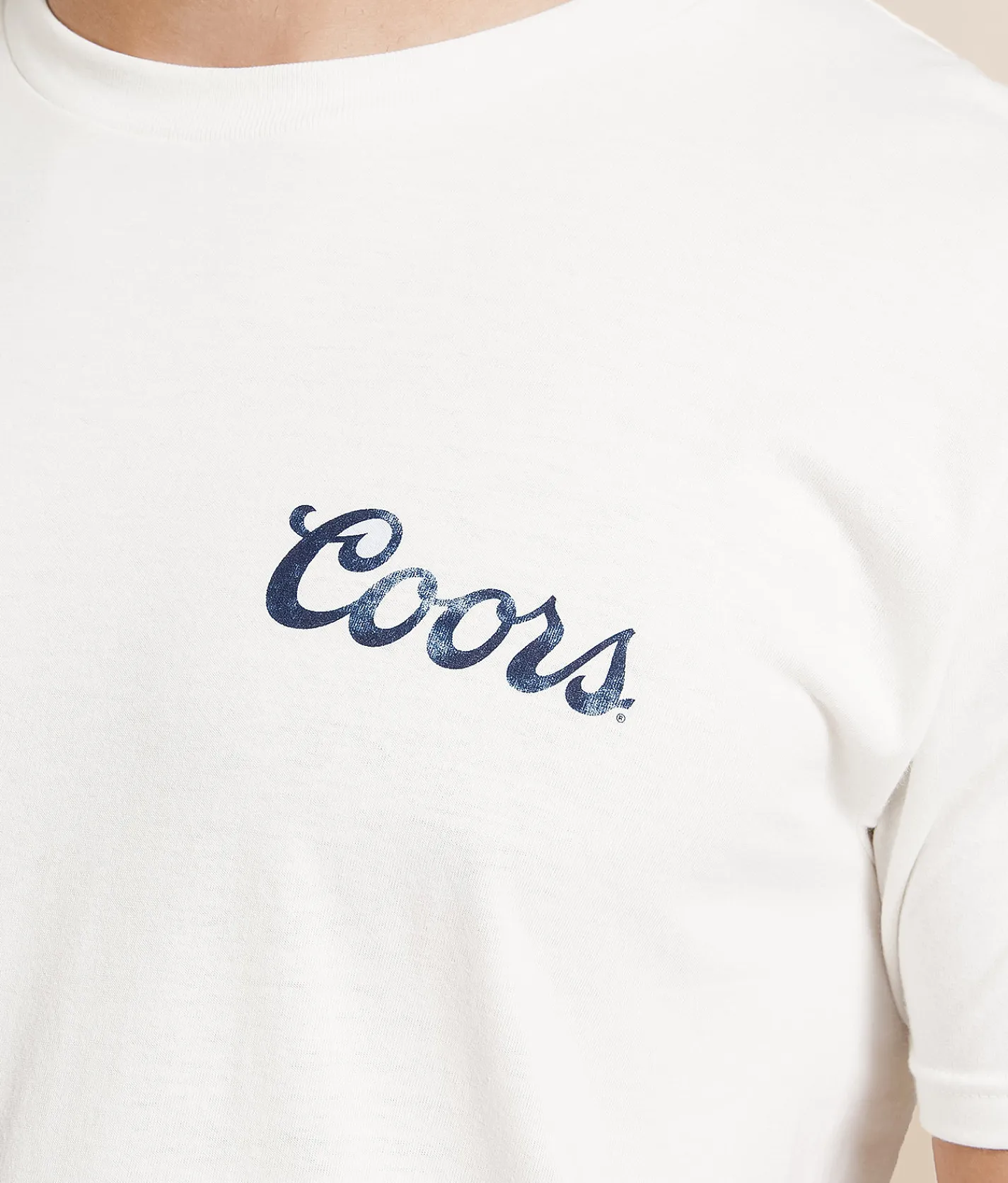 Tops|Graphic T-Shirts | tee luv Coors Vintage Can T-Shirt Vintage White