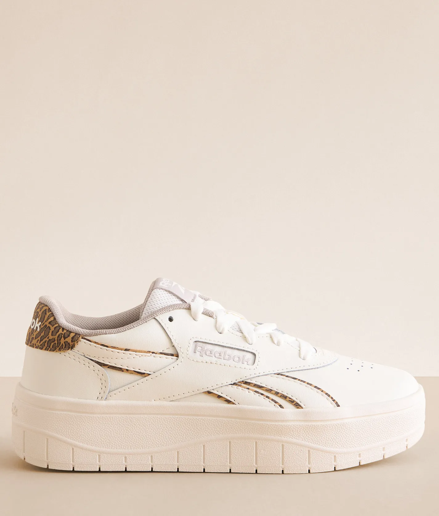 Reebok® Court Advance Surge Leather Sneaker Chalk Chalk Brown New