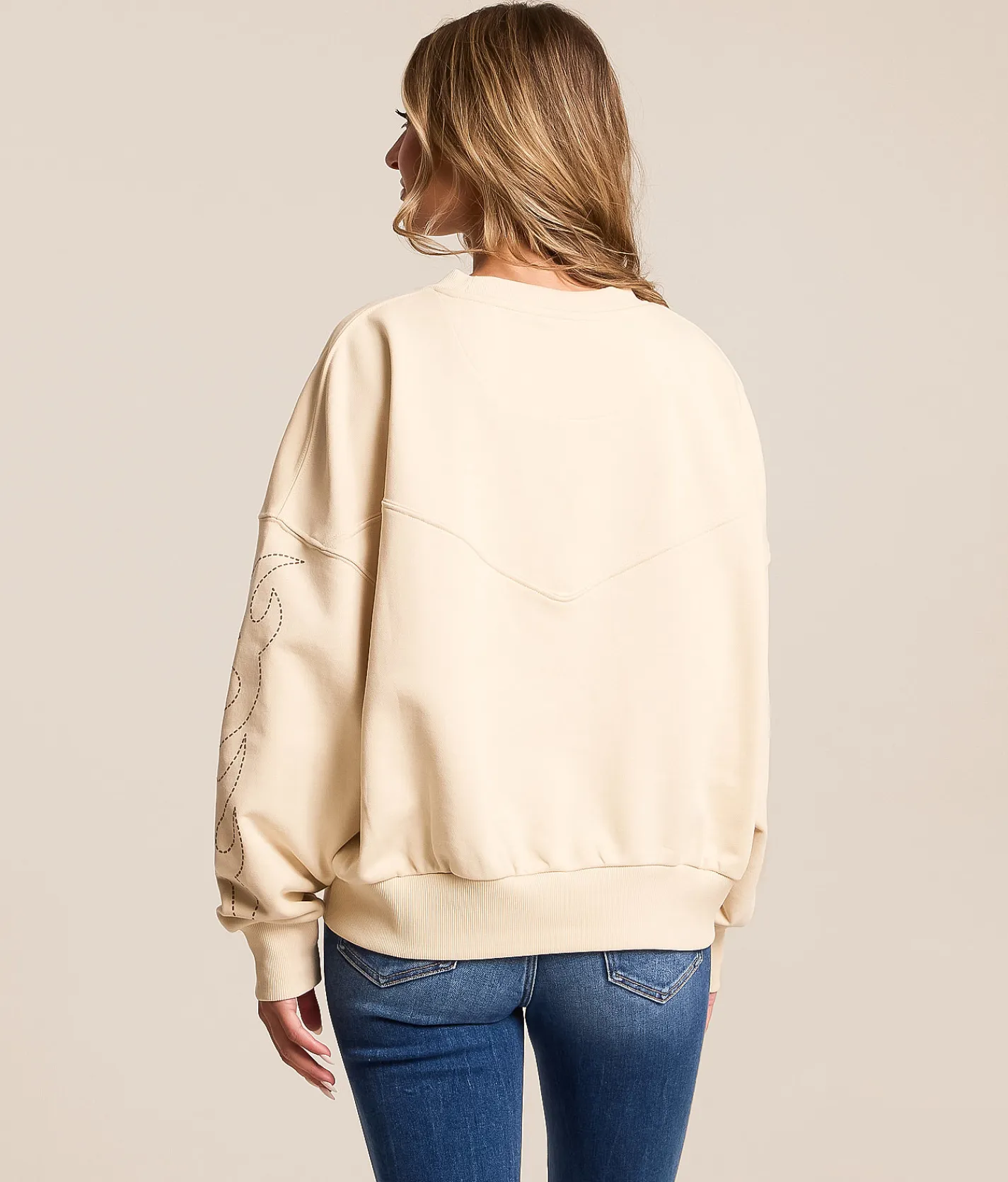 Tops | Wrangler® x Lainey Wilson Cowboy Pullover Cream