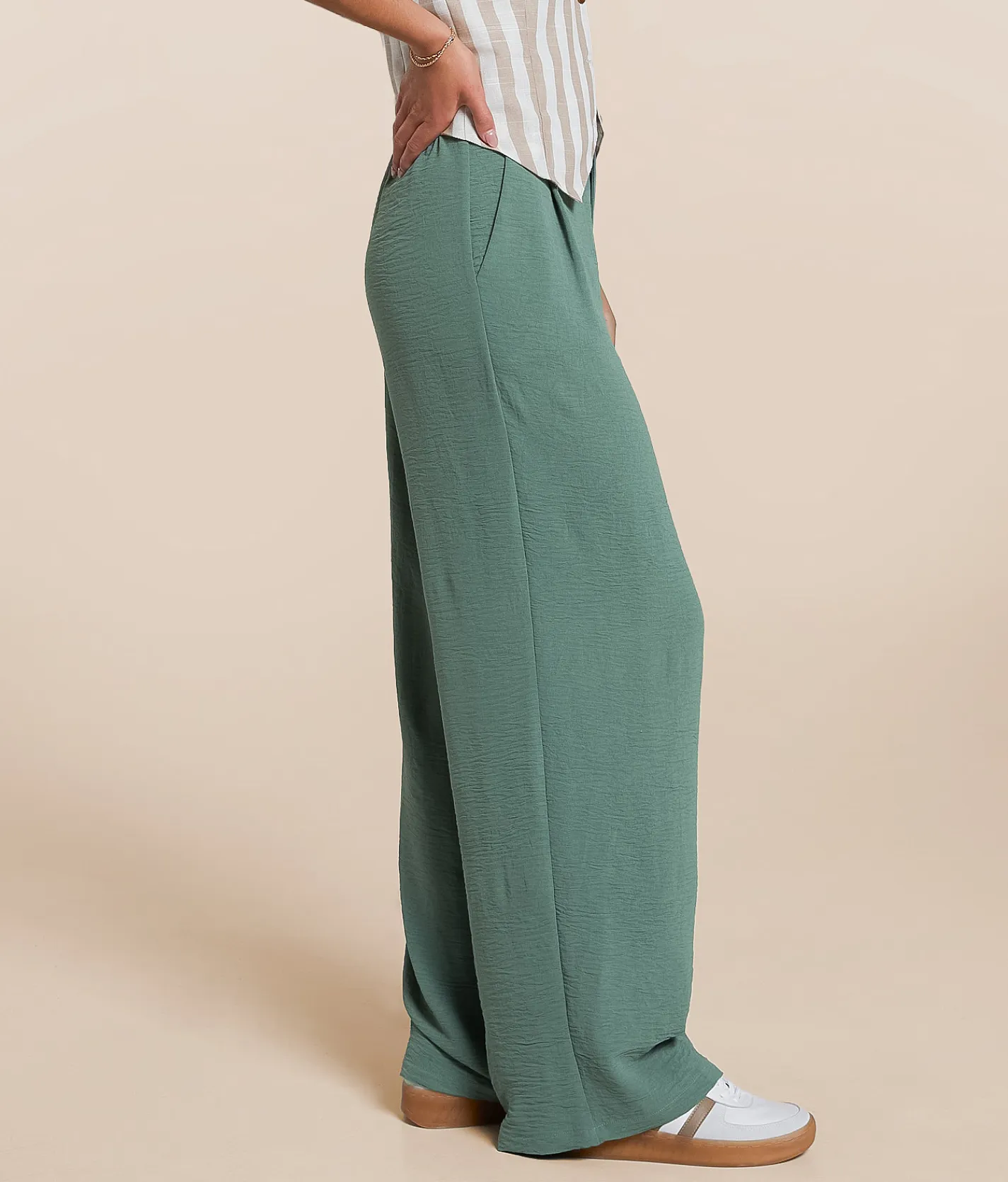 Bottoms | Willow & Root Crinkle Trouser Pant Agave Green