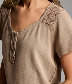 BKE Crochet Henley Top Greige