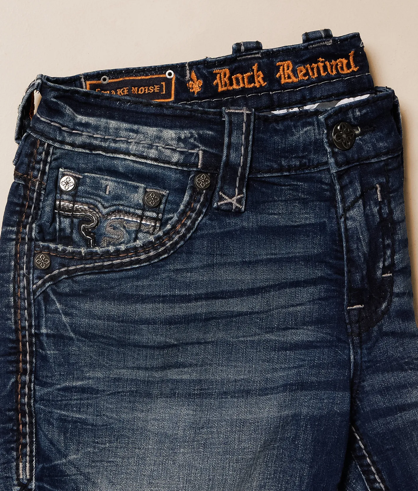 Rock Revival Crockett Relaxed Taper Stretch Jean Crockett EQ202 Online