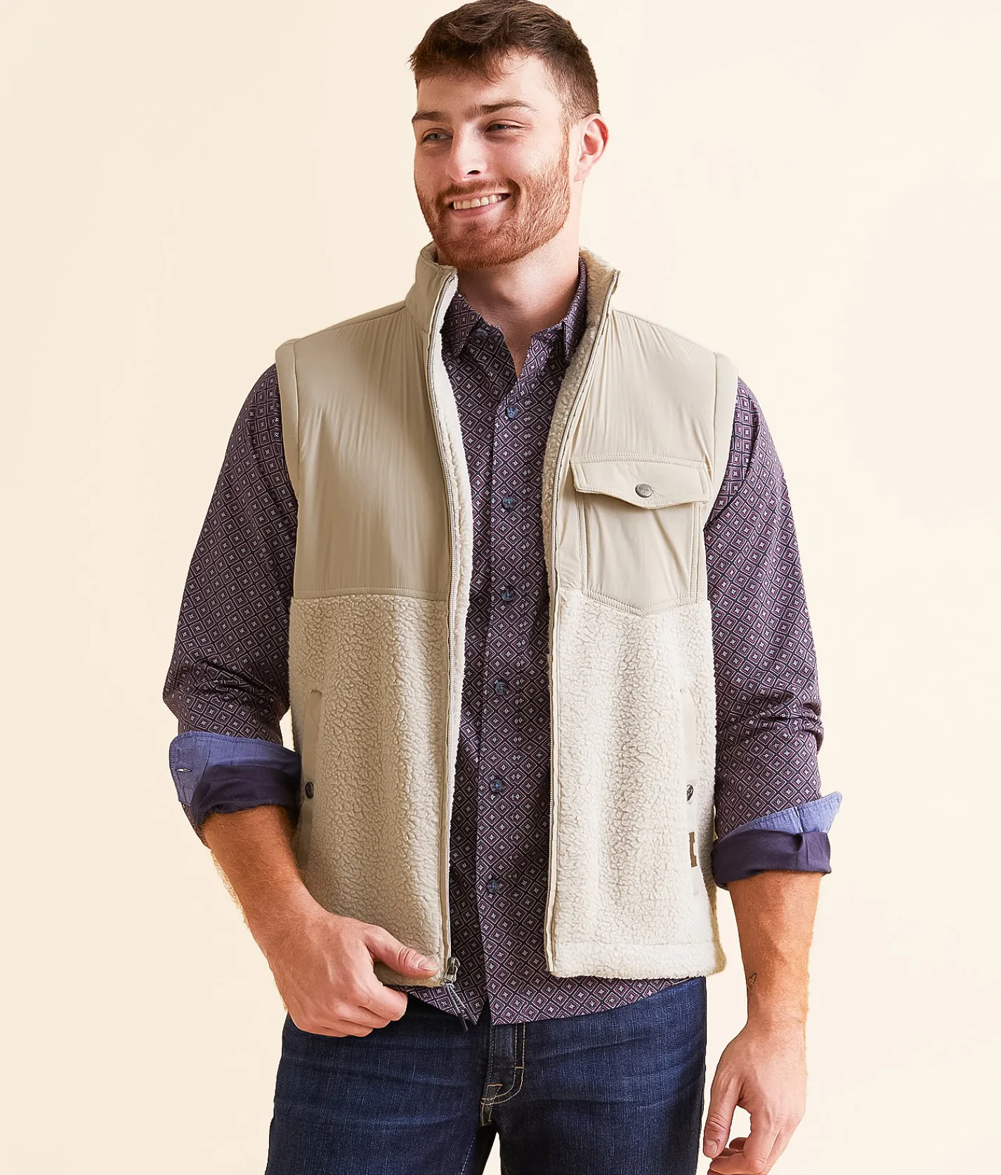Dakota Grizzly Cumberland Sherpa Vest Chalk Sale