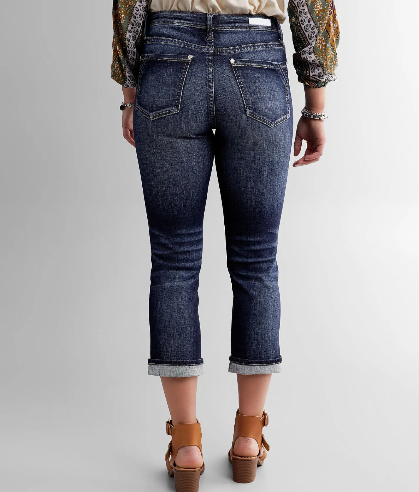Jeans|Bottoms | Buckle Black Curvy Mid-Rise Cuffed Stretch Capri Jean Algarve