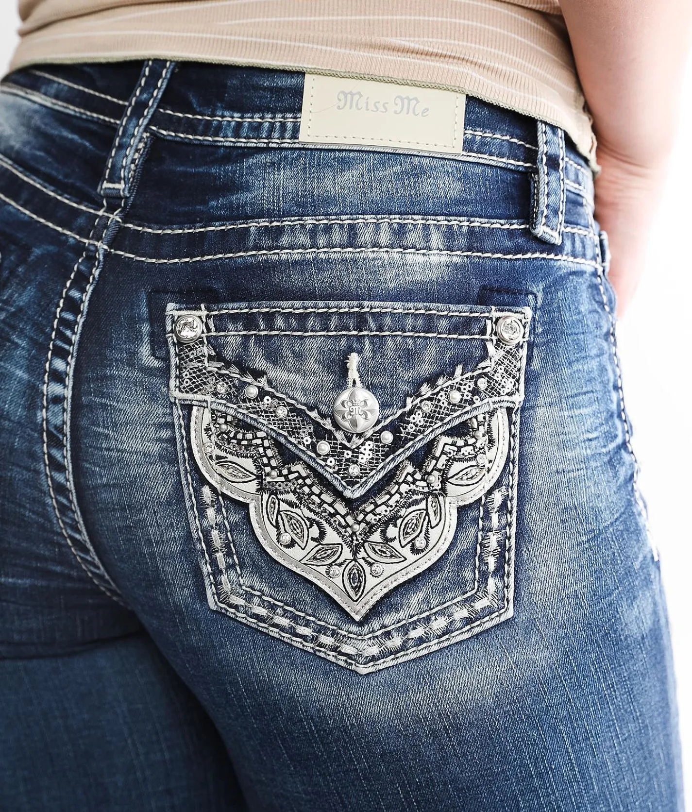 Jeans|Bottoms | Miss Me Curvy Mid-Rise Cuffed Stretch Capri Jean K982B