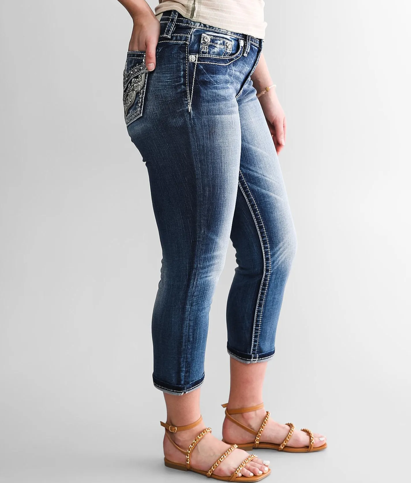 Jeans|Bottoms | Miss Me Curvy Mid-Rise Cuffed Stretch Capri Jean K982B