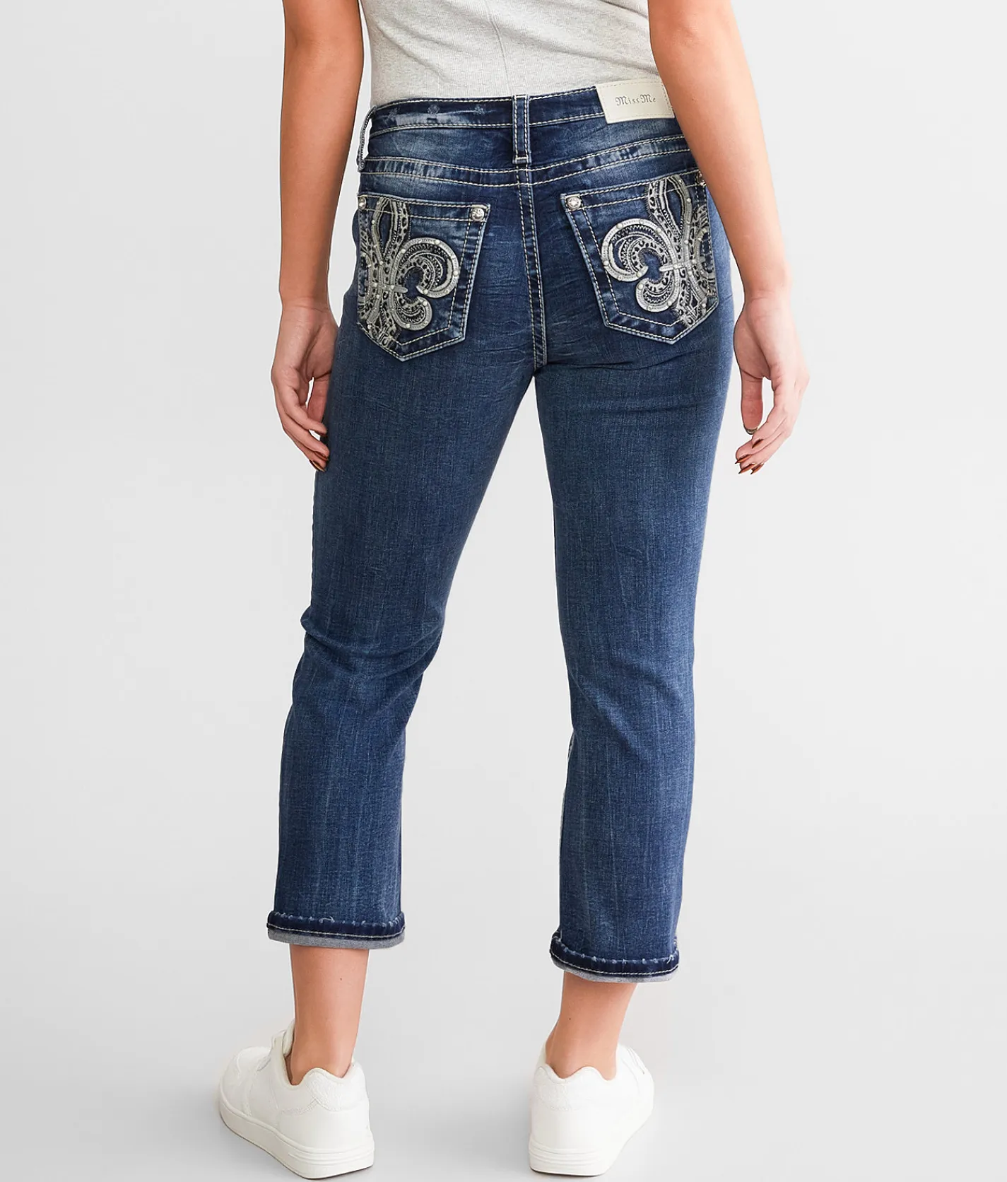 Jeans|Bottoms | Miss Me Curvy Mid-Rise Stretch Capri Jean K1438