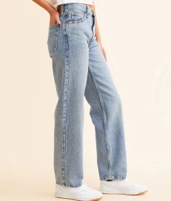 Jeans|Bottoms | Levi's® Dad Jean Far and Wide