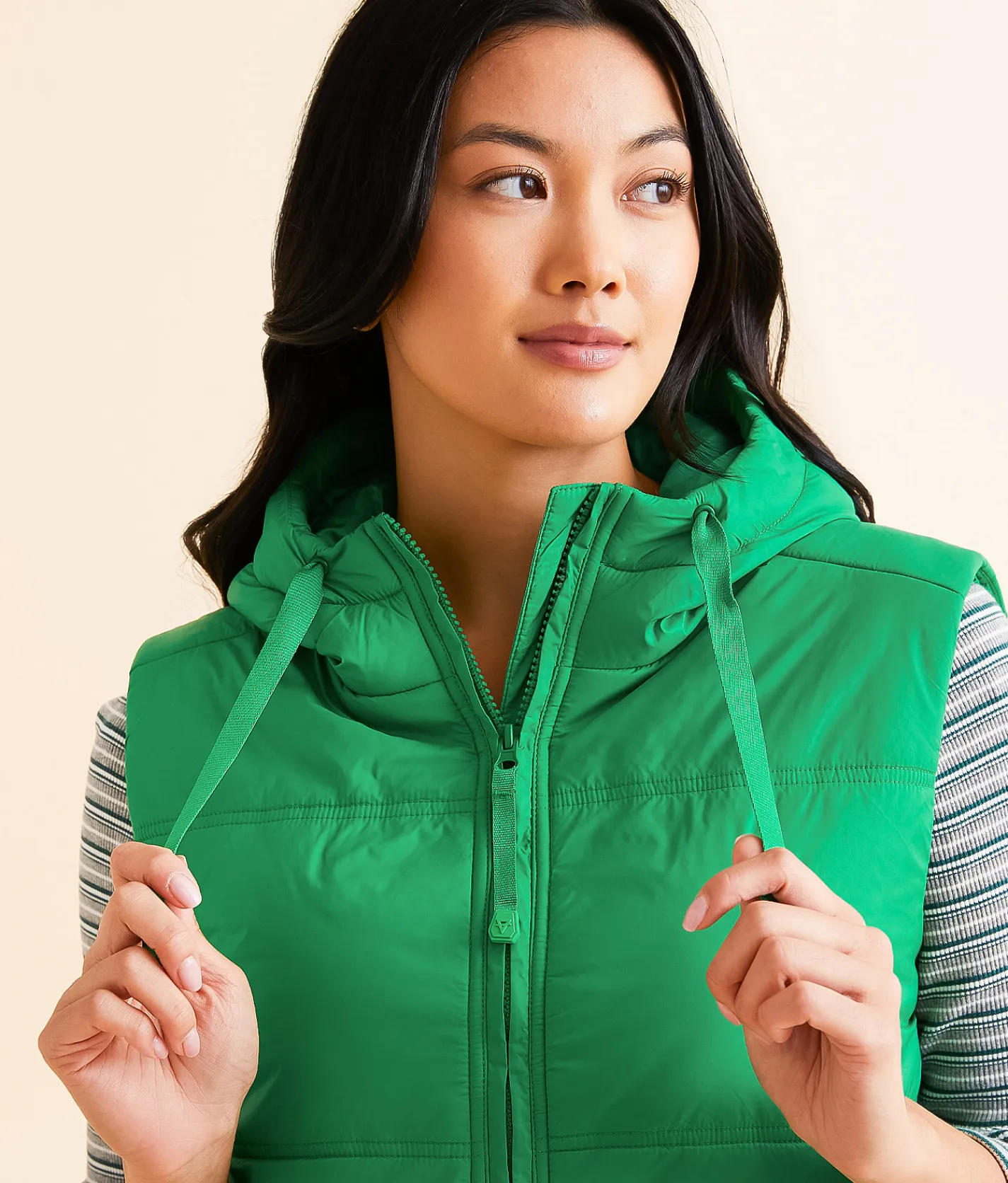 LIV Outdoor Daphni Hooded Puffer Vest Aqua Grey Clearance