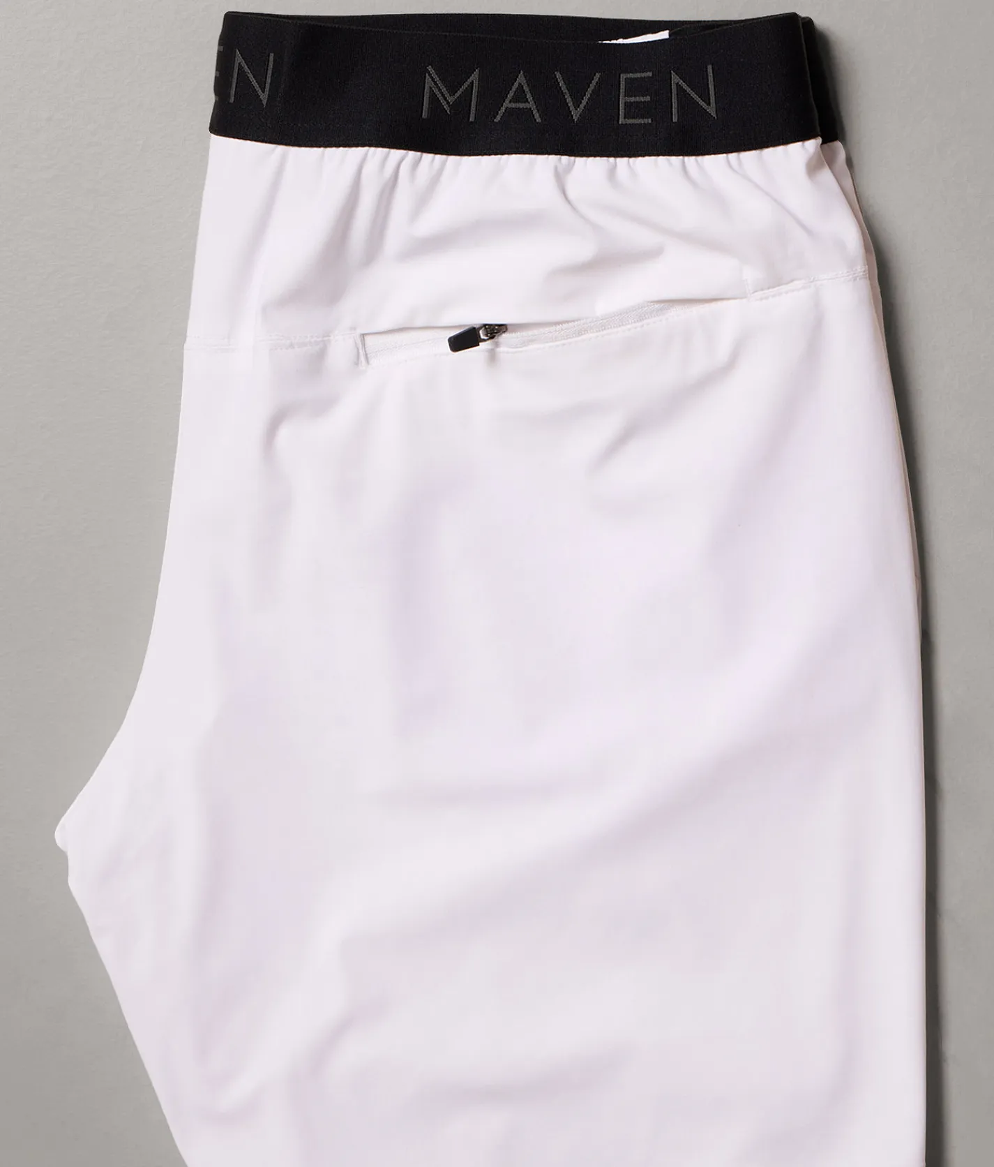 Maven Co-op Dash Train Stretch Short Salt New